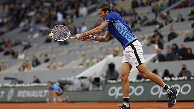 Rusk tenista Daniil Medvedv v osmifinle Roland Garros.