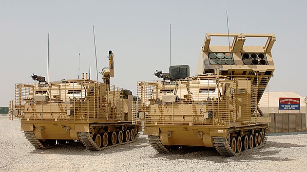 Britsk M270 MLRS v roce 2008 v Afghnistnu