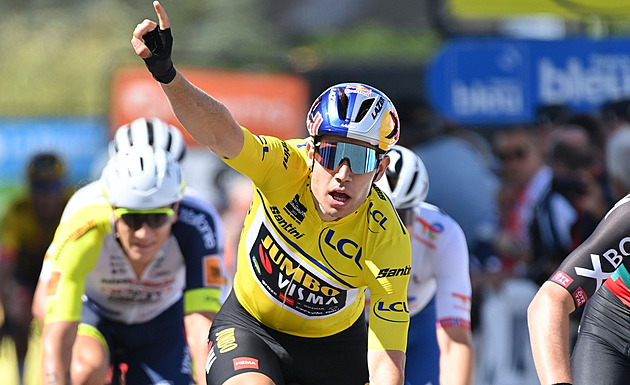 Cyklista Van Aert se na Dauphiné dočkal druhého etapového triumfu