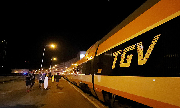 TGV projelo centrem Brna, jeden z posledních vlaků na vlečce