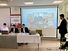 Léka Miroslav Hudec prezentuje novinku 3D-Teamu Nemocnice AGEL...