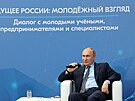 Ruský prezident Putin na setkání s mladými podnikateli na moskevském výstaviti...