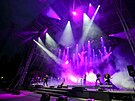 Snímek z páteního vystoupení kapely Eluveitie na plzeském festivalu Metalfest...