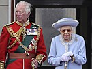 Princ Charles a královna Albta II. (Londýn, 2. ervna 2022)