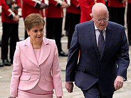 Nechyběla ani skotská premiérka Nicola Sturgeonová, která se jako jedna z mála...