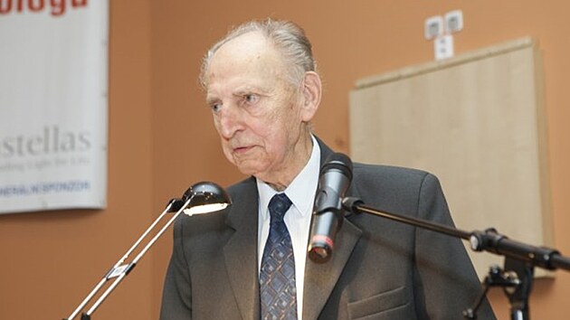 Profesor Otto Hrodek na konferenci dtských hematolog a onkolog eské a...