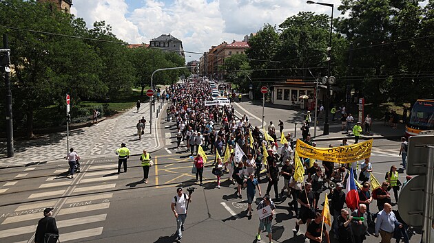 Protestn shromdn zemdlc a odbor v Praze. (8. ervna 2022)