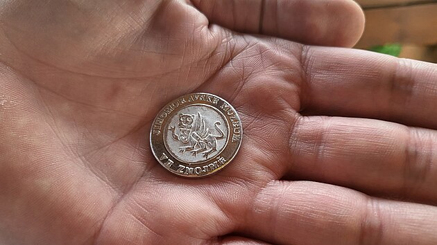 Znojemsk� muzeum p��le�itostn� nab�z� z�jemc�m ra�bu napodobeniny mince p�ipisovan� Vladislavu Jind�ichovi.