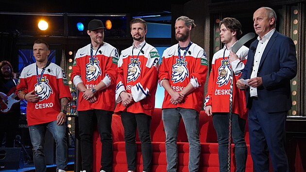 Radim �imek, Ji�� Smejkal, Marek Langhamer, Michal Jord�n a Mat�j Bl�mel v Show Jana Krause (1. �ervna 2022)