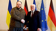 Berlín. P�edseda ukrajinského parlamentu Ruslan Stefan�uk a n�mecký prezident...