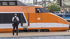 Francouzské TGV dorazilo na pražské Hlavní nádraží. (5. června 2022)