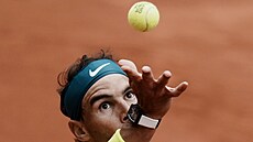 Rafael Nadal ve finálovém zápase Roland Garros.