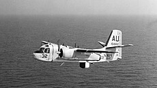 Protiponorkový a hlídkový letoun Grumman S-2 Tracker (zde v barvách US Navy)