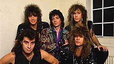 Kapela Bon Jovi v 80. letech, Alec John Such uprosted