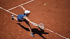 Polka Iga wiateková bhem semifinále Roland Garros.