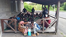 Skupinu b�enc� zadr�ela policie po p�echodu státní hranice ve St�elné.