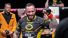 Spokojený nmecký MMA zápasník Christian Eckerlin po výhe v Oktagonu.