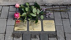 V prostjovských ulicích pibyly dalí kameny zmizelých, které pipomínají...