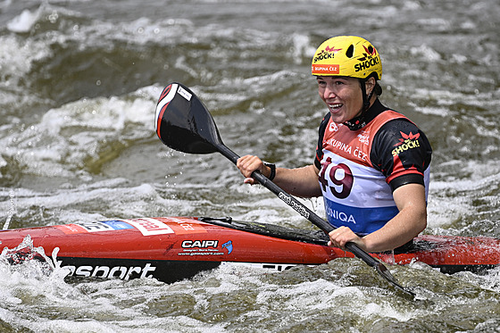 Tereza Fierová na Svtovém poháru ve vodním slalomu v Praze.