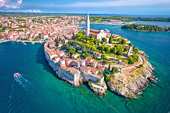 Rovinjské pláže jsou považovány za nejkrásnější v Chorvatsku.