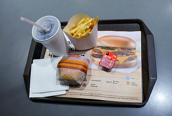 V Moskv a okolí se v nedli znovu otevelo prvních 15 bývalých restaurací...