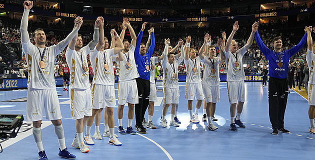 Jíchův Kiel s Horákem vybojoval v házenkářské Lize mistrů bronz