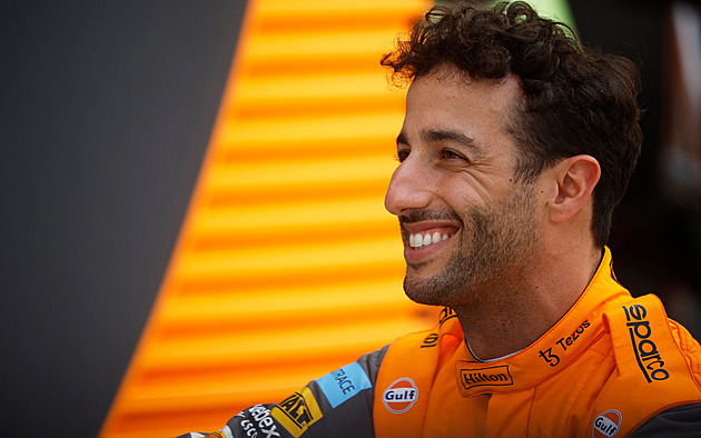 Když i věčný úsměv ztuhne. Ricciardo se trápí, blíží se jeho konec u McLarenu?