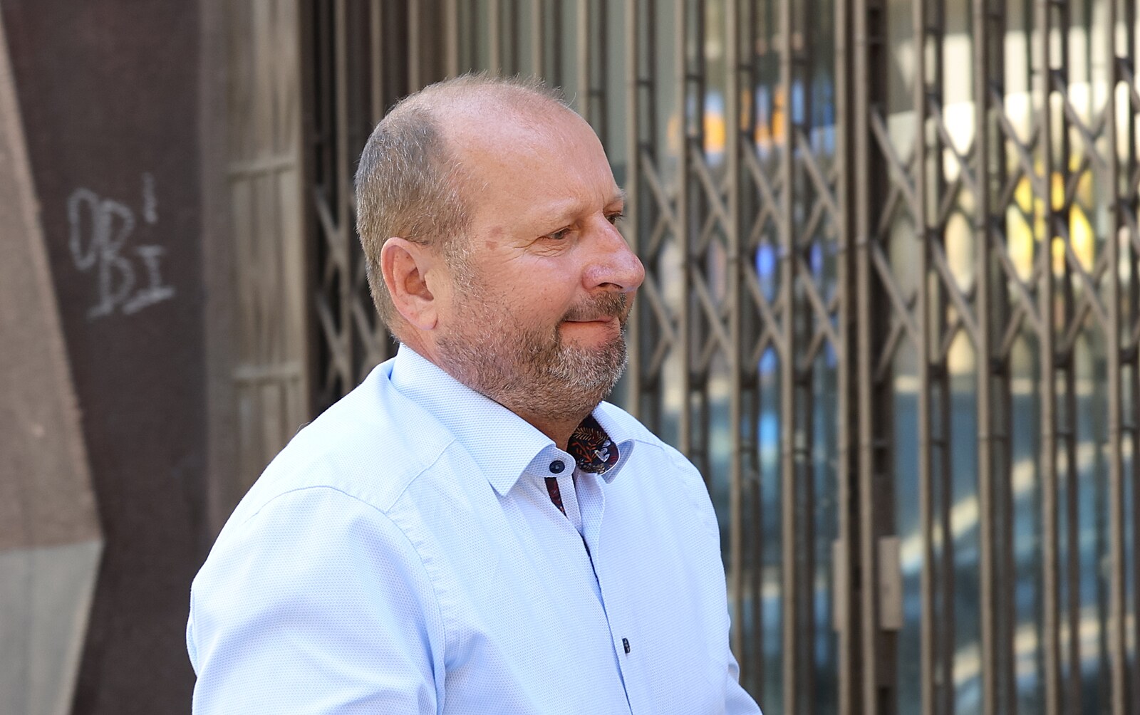 Dozimetr u soudu. Bývalý personální ředitel DPP odmítl vypovídat