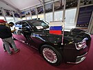 Kopie ruské prezidentské limuzíny Aurus na Petrohradském ekonomickém fóru. (15....