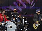 Keith Richards, Ronnie Wood a nový mu na bicích Steve Jordan. Skupina Rolling...