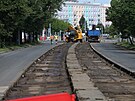 Rekonstrukce Koterovsk ulice v Plzni-Slovanech pokrauje demont...
