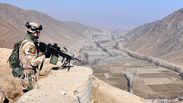 esk vojk ste strategickou soutsku Tangi-Wahjan jin od Kbulu. Tudy krely djiny Afghnistnu a tak daleko, kam pam sah.