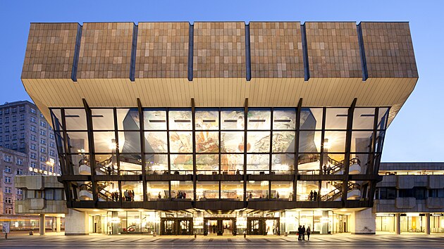 Gewandhaus – koncertní budova na Augustově náměstí v Lipsku od architekta Rudolfa Skody