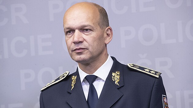 Policejn prezident Martin Vondrek pedstavil na tiskov konferenci reformu...