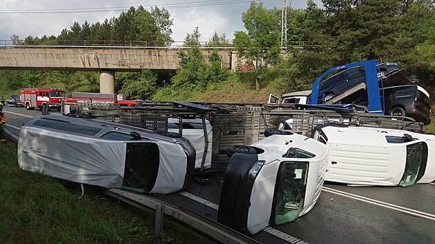 Nehoda kamionu u Vysokova na Nchodsku. (13. 6. 2022)