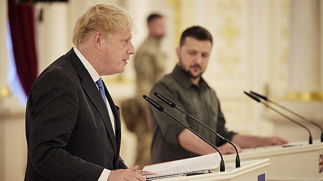 Britsk premir Boris Johnson navtvil Kyjev. (17. ervna 2022)