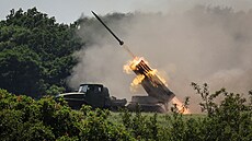 Ukrajinský raketomet BM-21 Grad u Lysyčansku (12. června 2022) | na serveru Lidovky.cz | aktuální zprávy