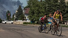 Stotisícový Lysyansk v Luhanské oblasti se octil pár kilometr od frontové...