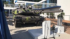 Nový stední tank KF51 Panther spolenosti Rheinmetall se pedstavil na...