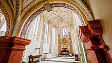 Ve Velvarech se op�t otev�ely dve�e h�bitovního kostela sv. Ji�í v majetku...