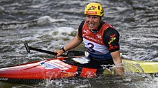 Vítzka Svtového pohár vodního slalomu kanoistek v Praze Tereza Fierová....