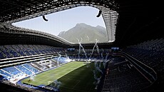 Na stadionu v mexickém Monterrey slaví, budou hostit zápasy mistrovství sv�ta...