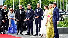 Norská královna Sonja, král Harald V., princ Sverre Magnus, Marius Borg Hoiby,...