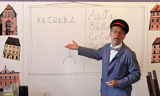 Chebský d�jepis v praxi, setkání d�tí s historickými osobnostmi, hledání...
