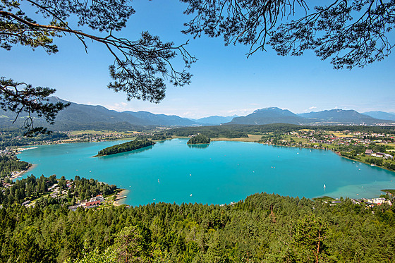 Jeden z nejkrásnjích výhled na jezero Faaker See je z vrchu Tabor.