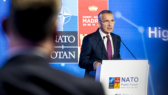 éf Aliance Jens Stoltenberg na summitu NATO v Madridu