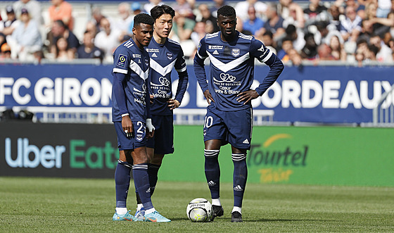 JSTE OSTUDA. Fandit týmu Girondins Bordeaux bylo pro píznivce poslední rok za...