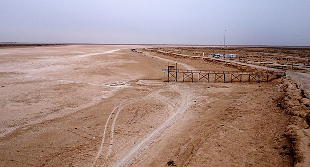 Jezero v Iráku přišlo o vodu, důvodem však není pouze klimatická změna