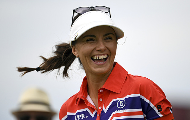 Golfistka Spilková je na turnaji LET v Berlíně po úvodním kole druhá