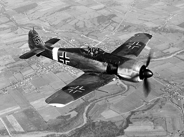 Nmecký jednomístný jednomotorový stíhací letoun Focke-Wulf 190 ve variant A.